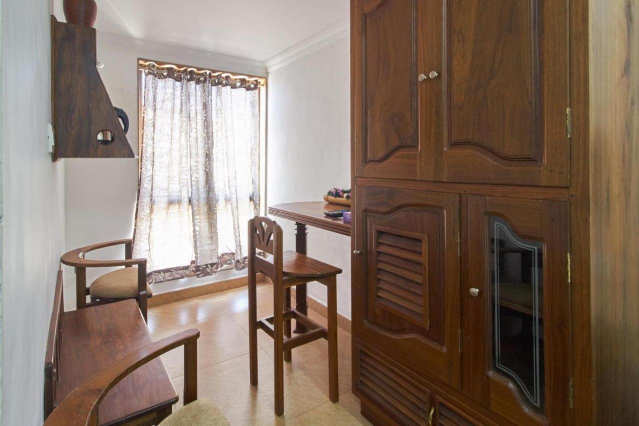 Hotel Mart View Коччи Экстерьер фото