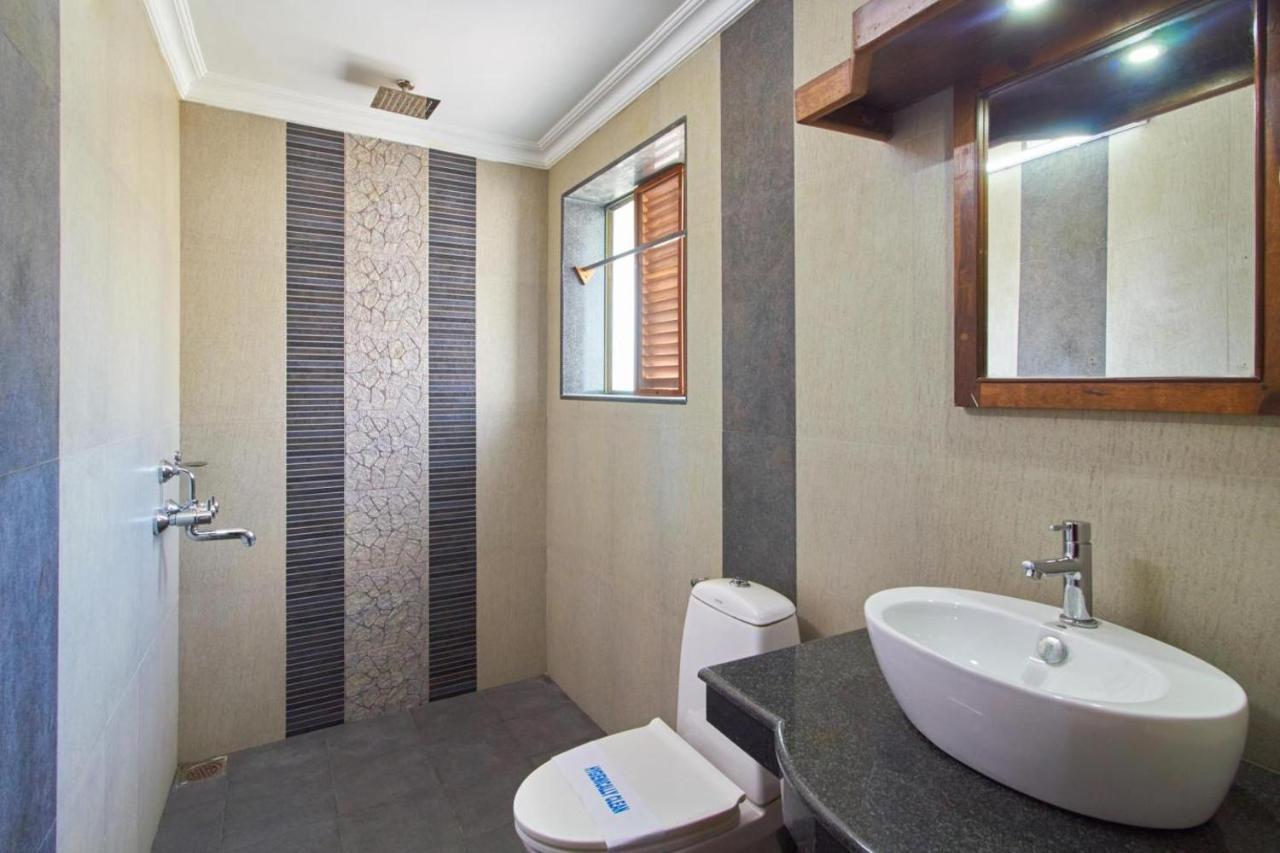Hotel Mart View Коччи Экстерьер фото